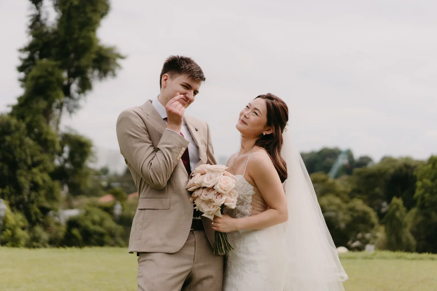 L & M wedding photo 23