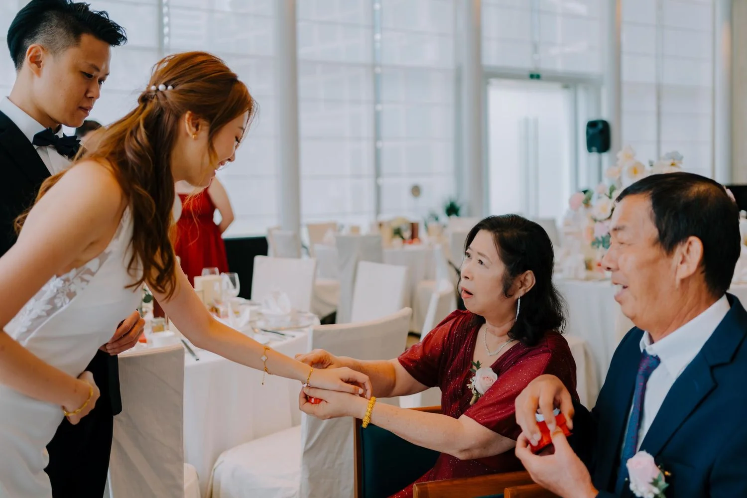 J & R wedding photo 19