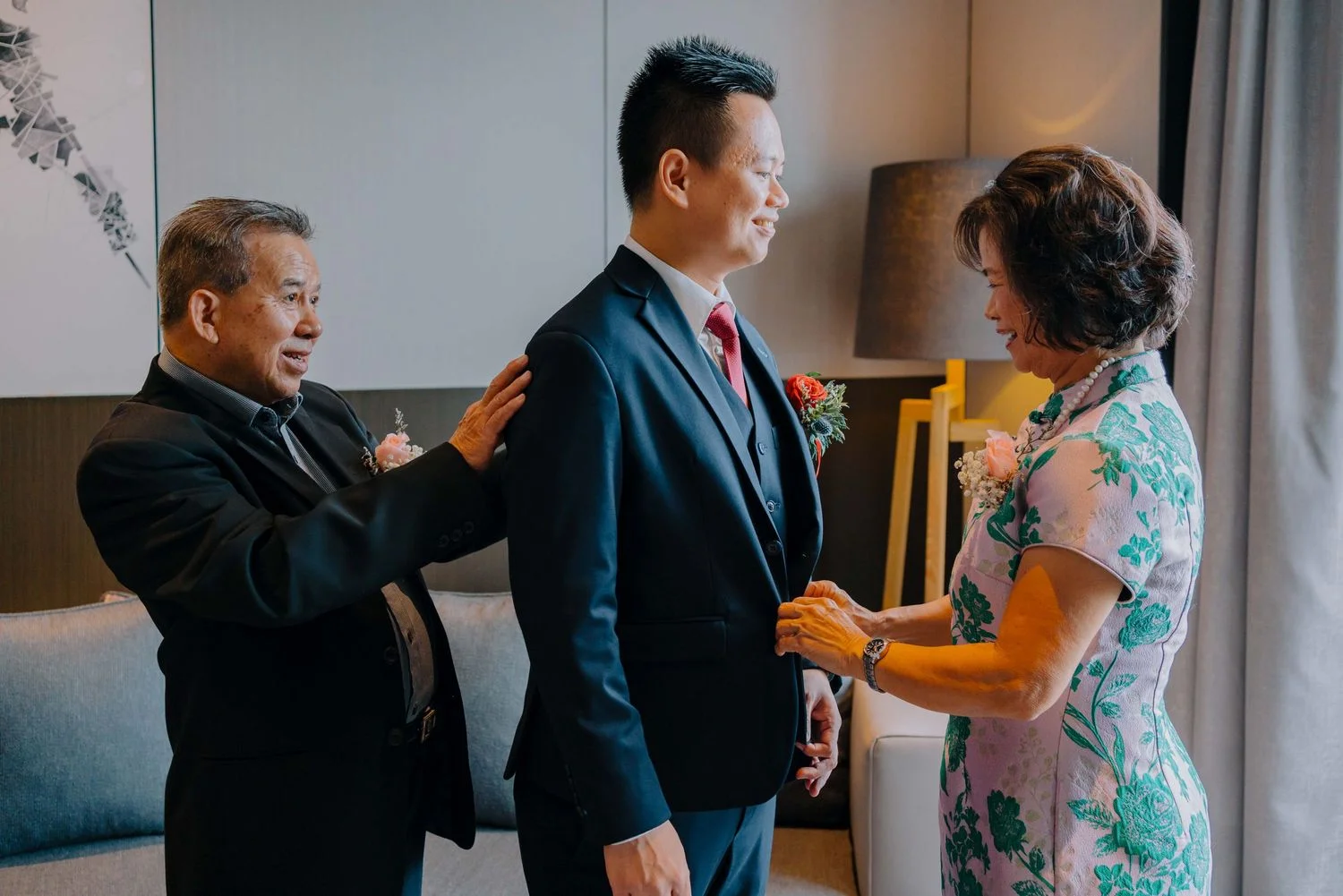 R & Z wedding photo 40