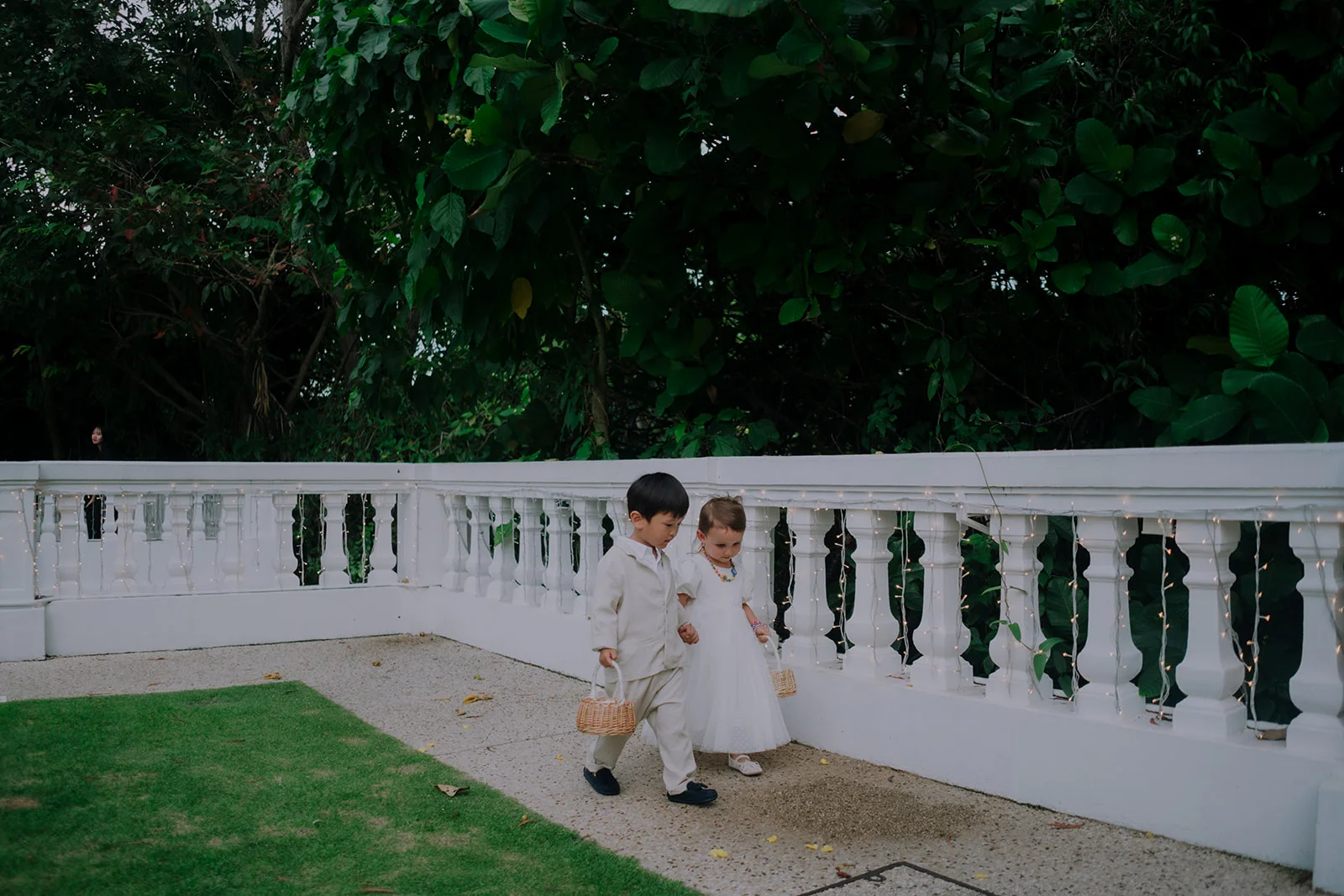 F & R wedding photo 11