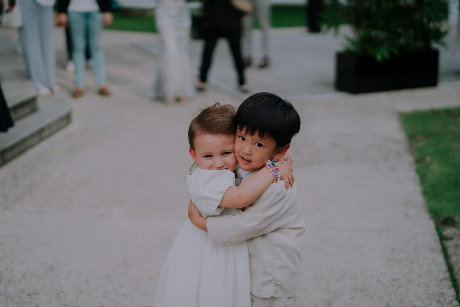 F & R wedding photo 7