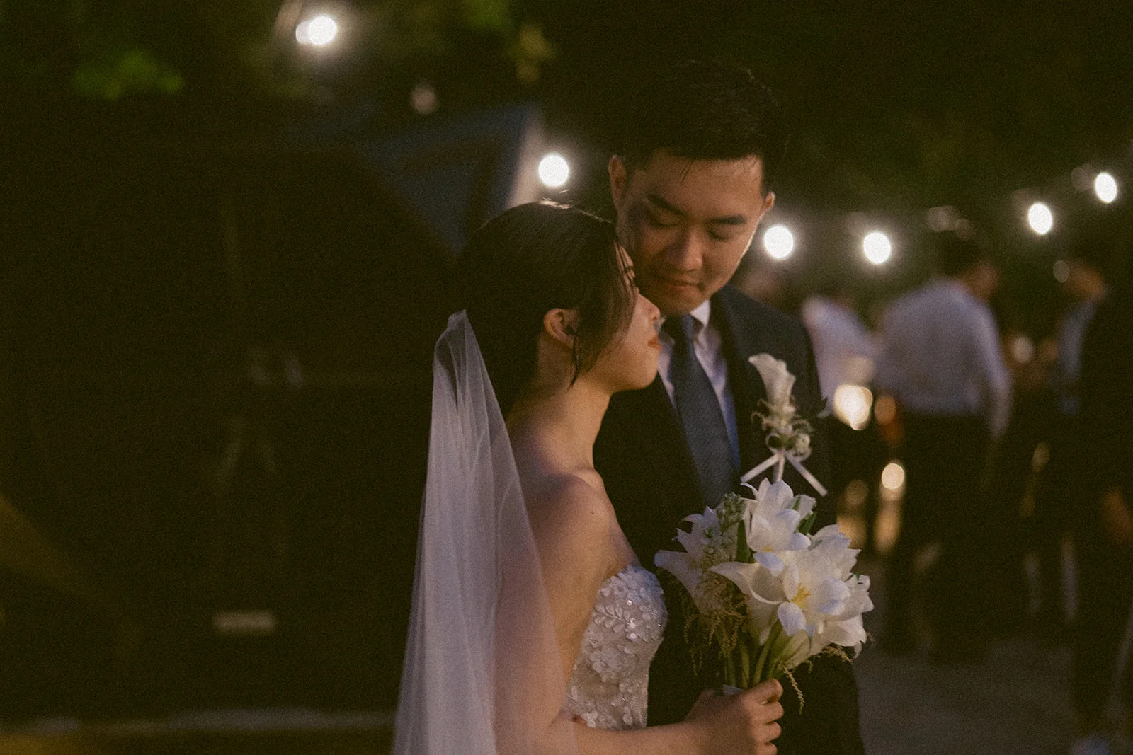 F & R wedding photo 40