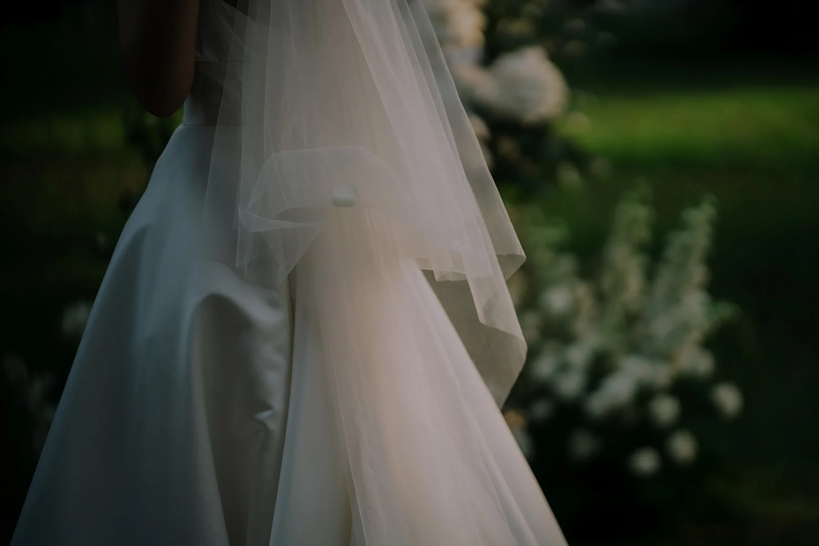 R & H wedding photo 34