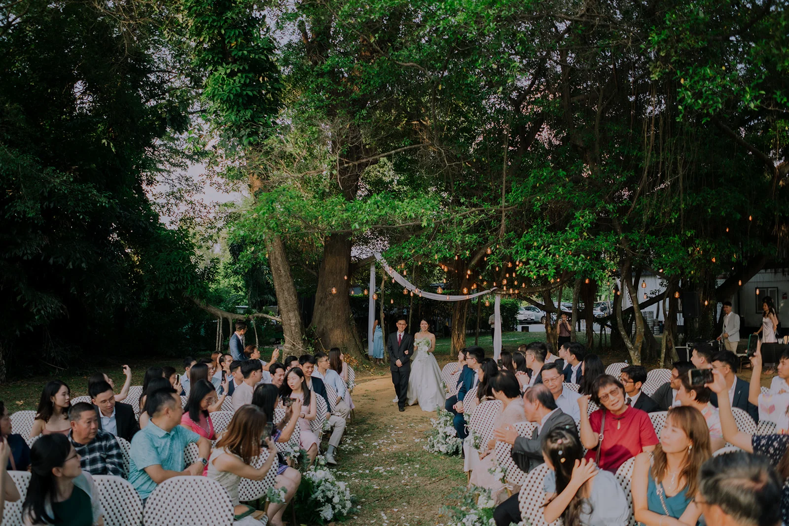 R & H wedding photo 28