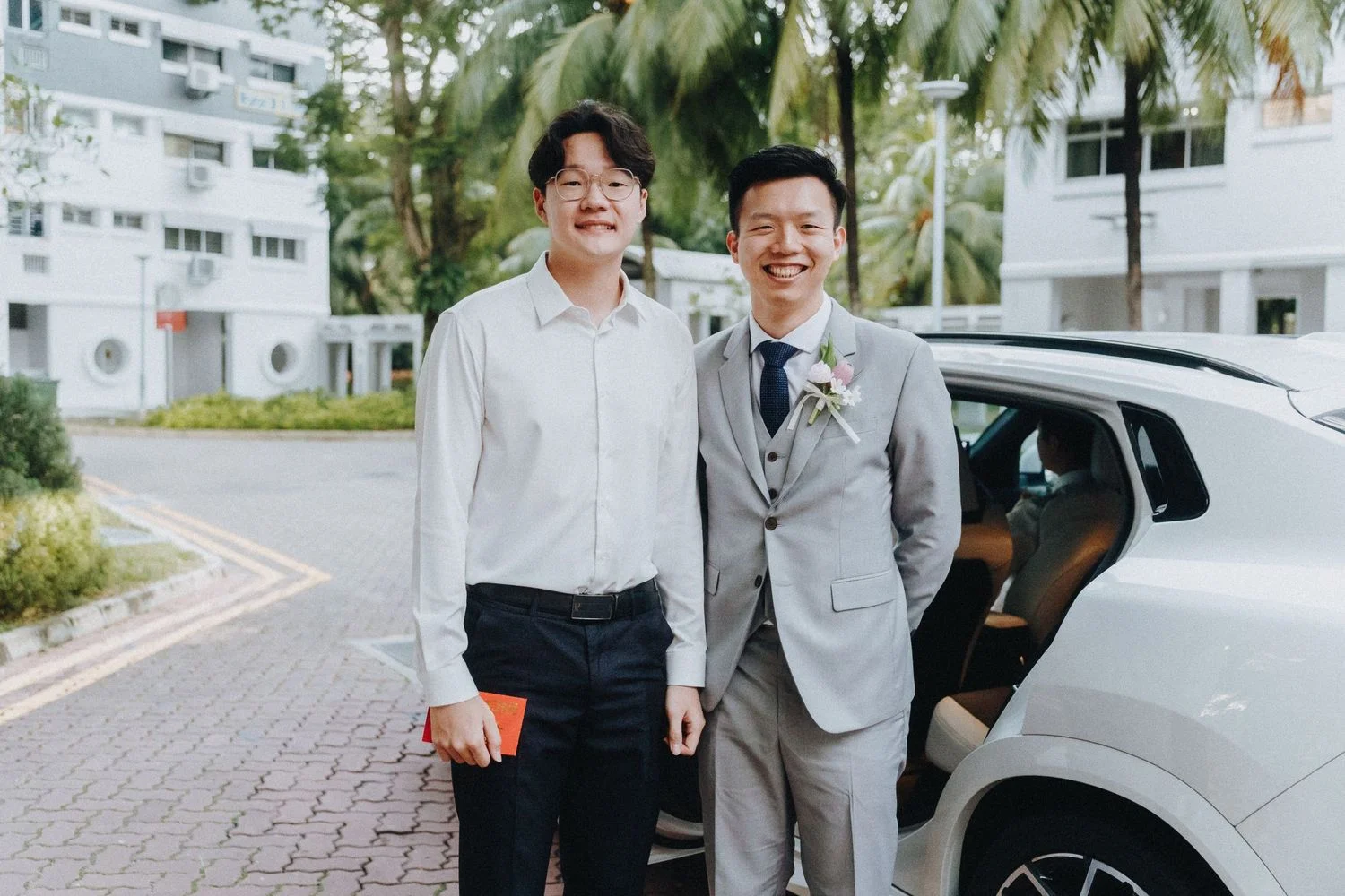 X & L wedding photo 29