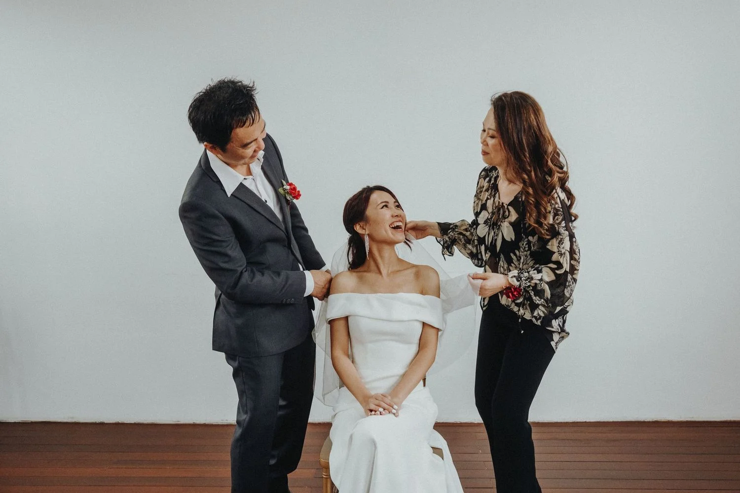 J & H wedding photo 43