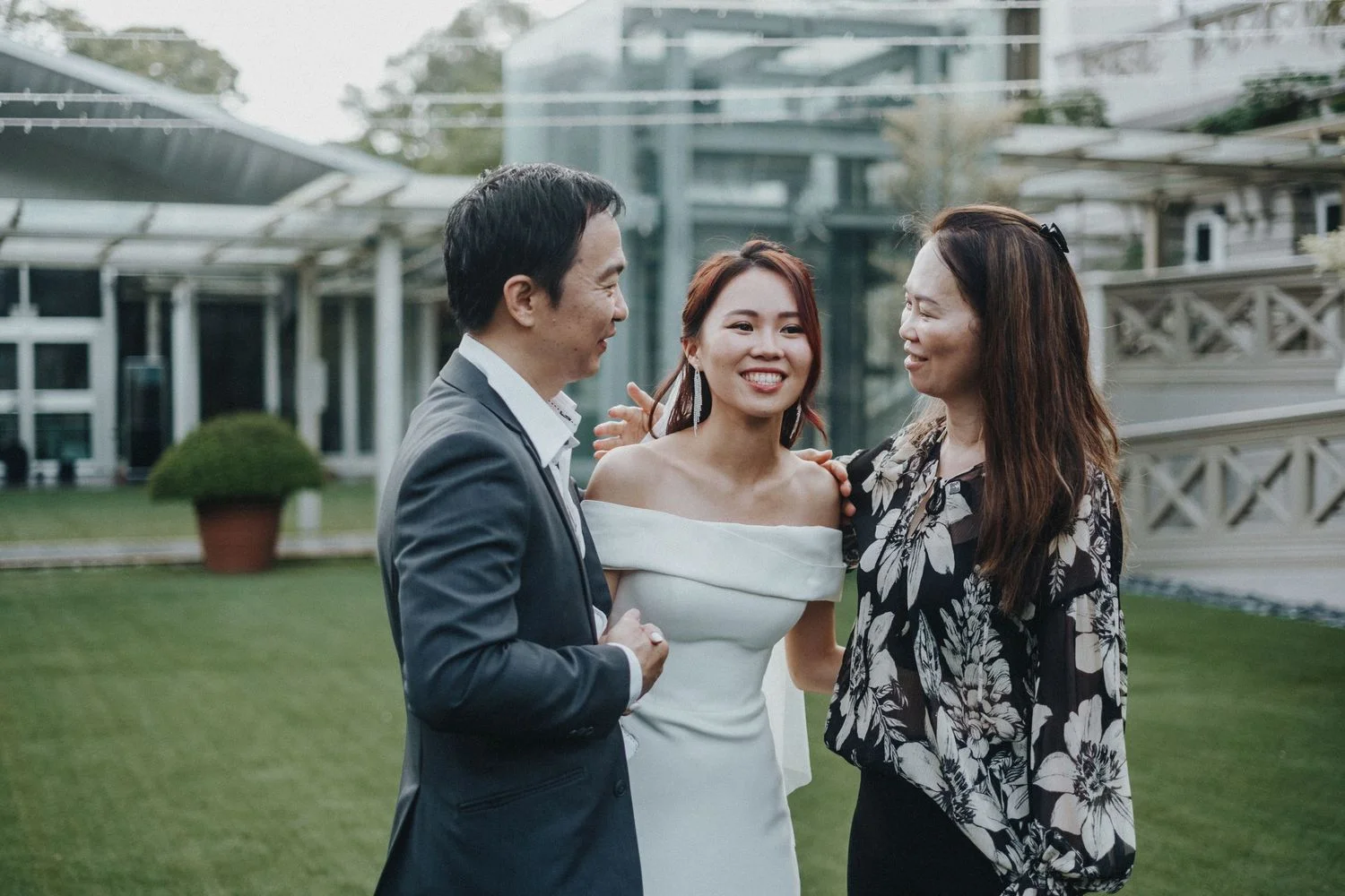 J & H wedding photo 18