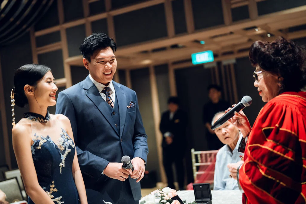 V & H wedding photo 107