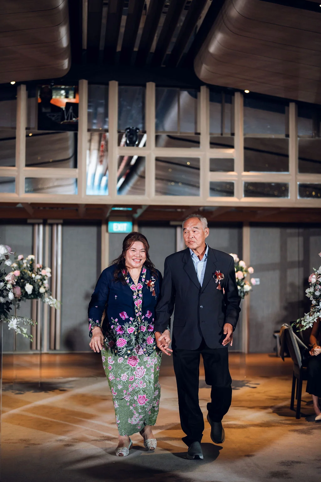 V & H wedding photo 179