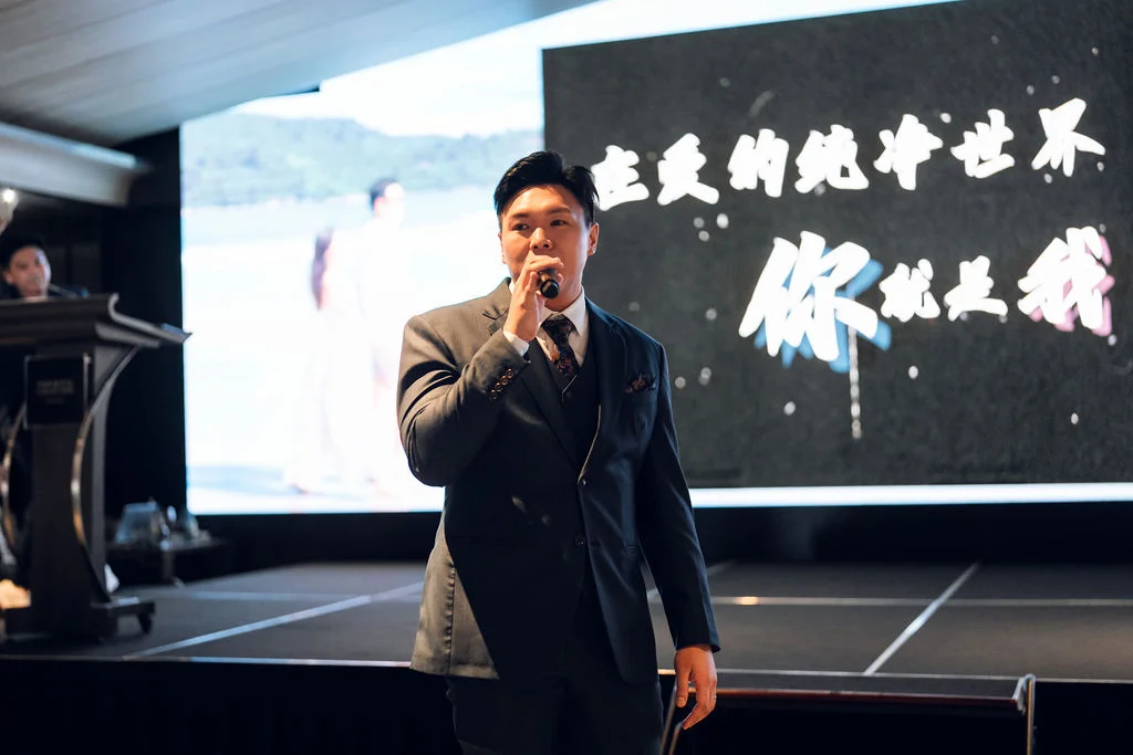 V & H wedding photo 197