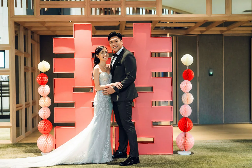 V & H wedding photo 210