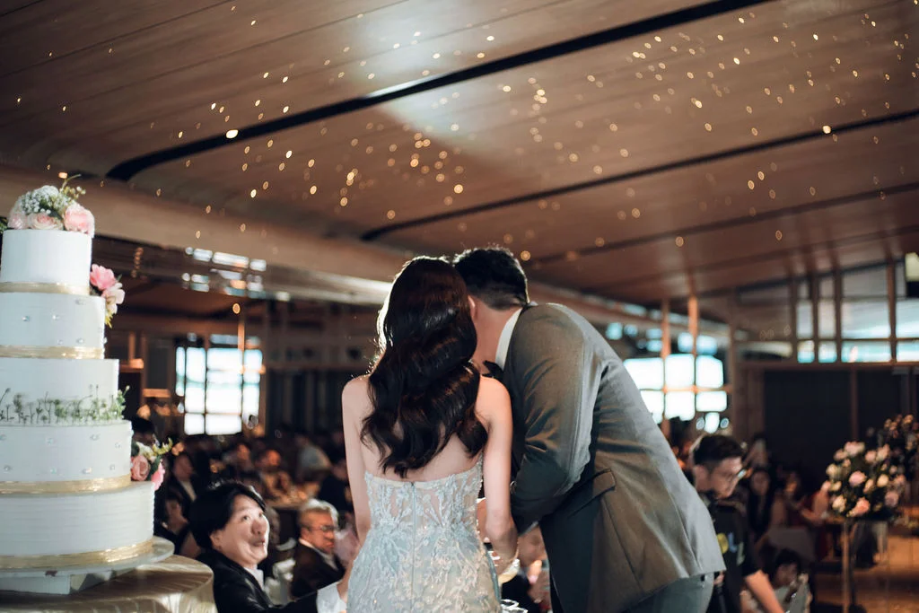 V & H wedding photo 229