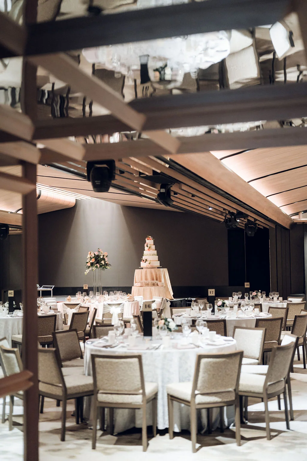 V & H wedding photo 162