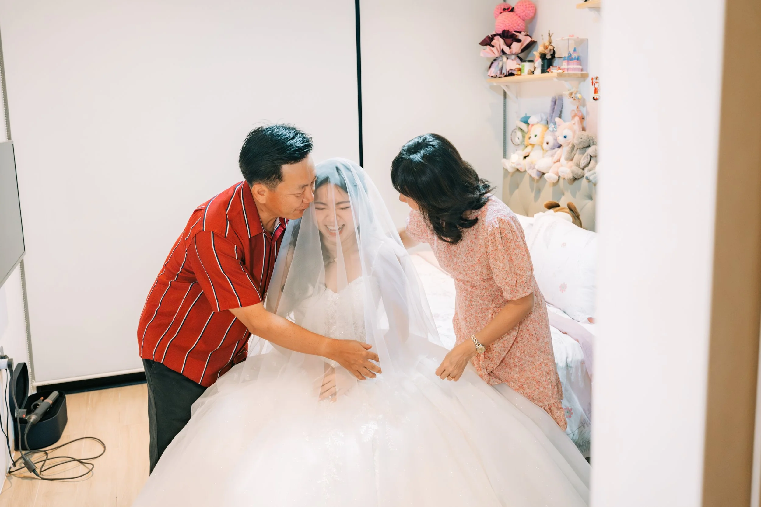 T & J wedding photo 12