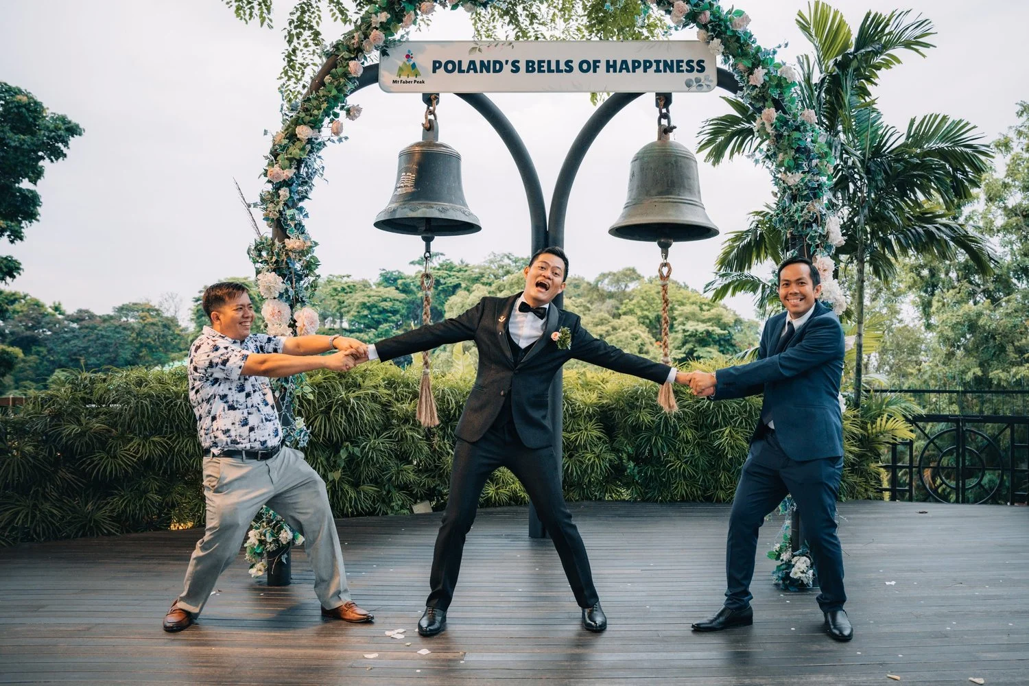 T & K wedding photo 29