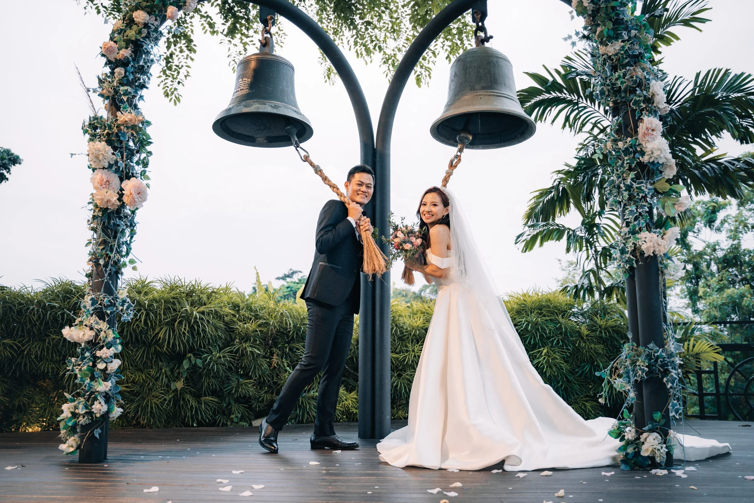 T & K wedding photo 30