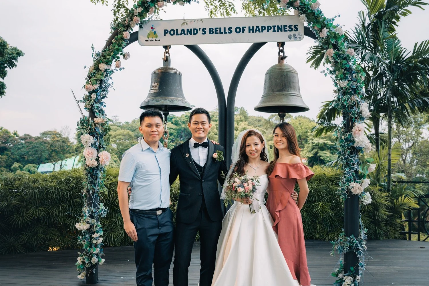 T & K wedding photo 28