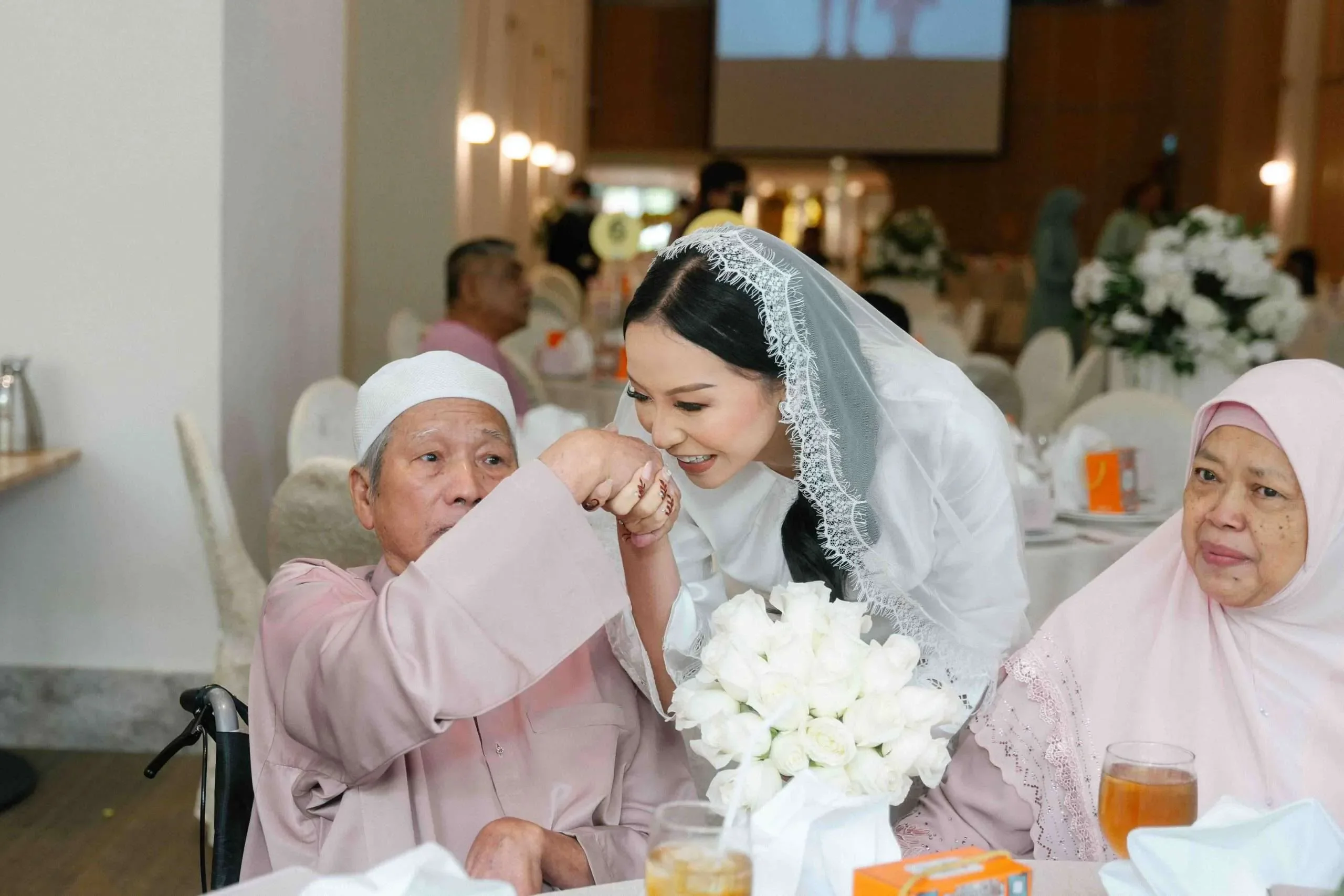 E & N wedding photo 14