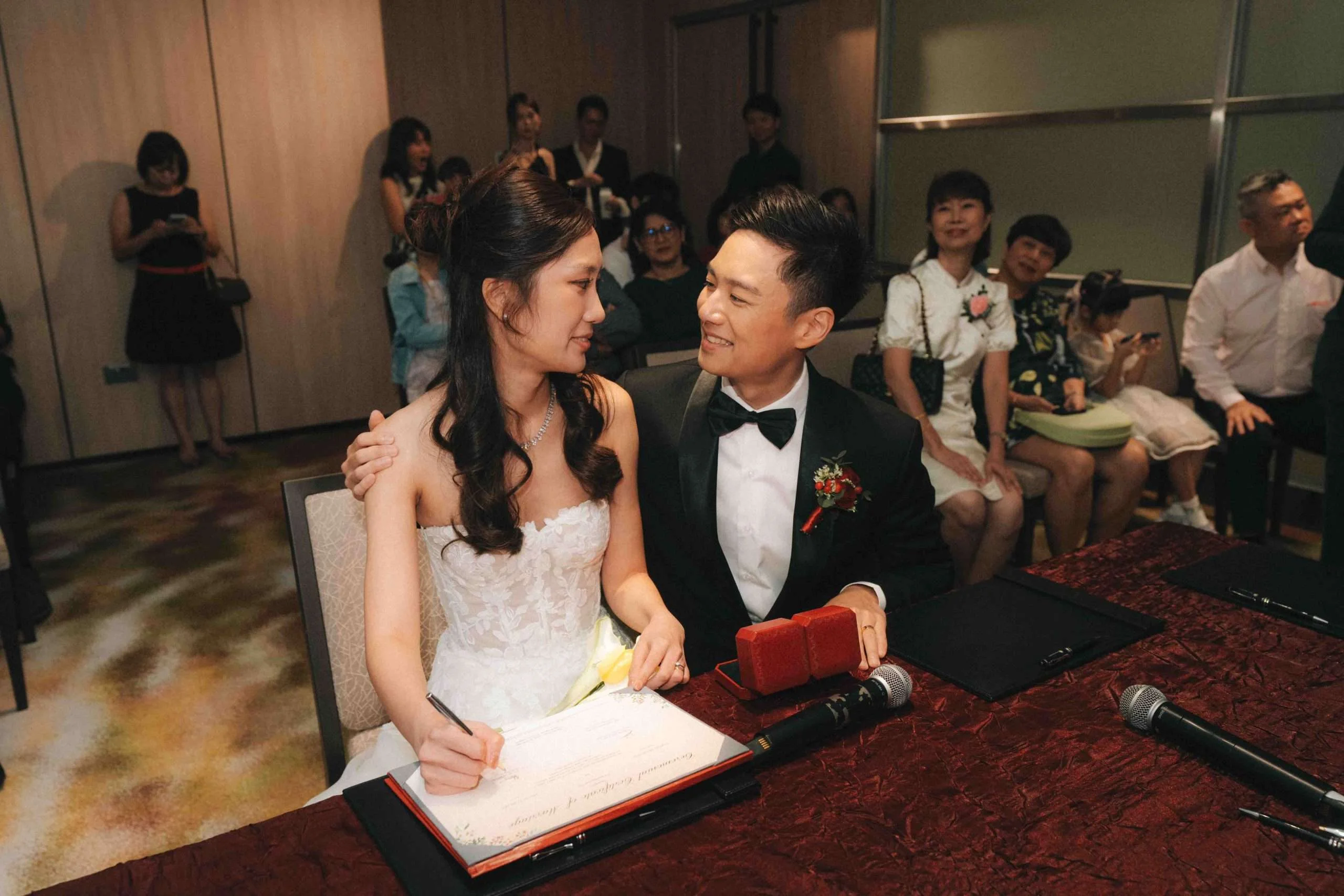 D & H wedding photo 12