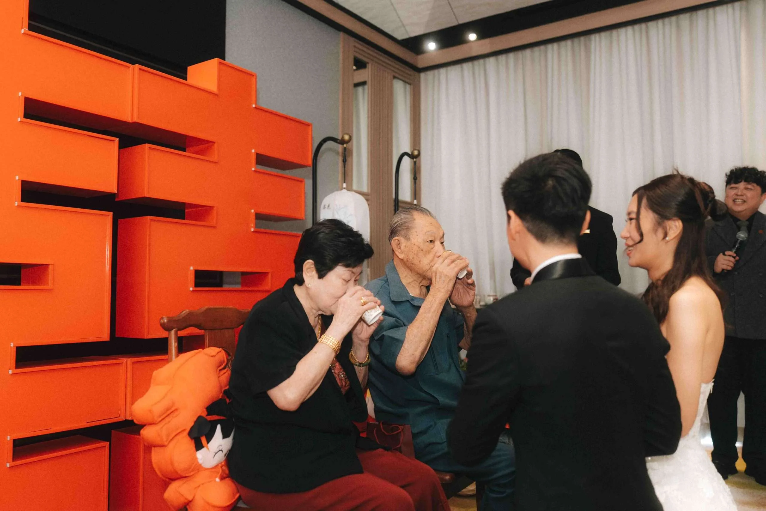 D & H wedding photo 14