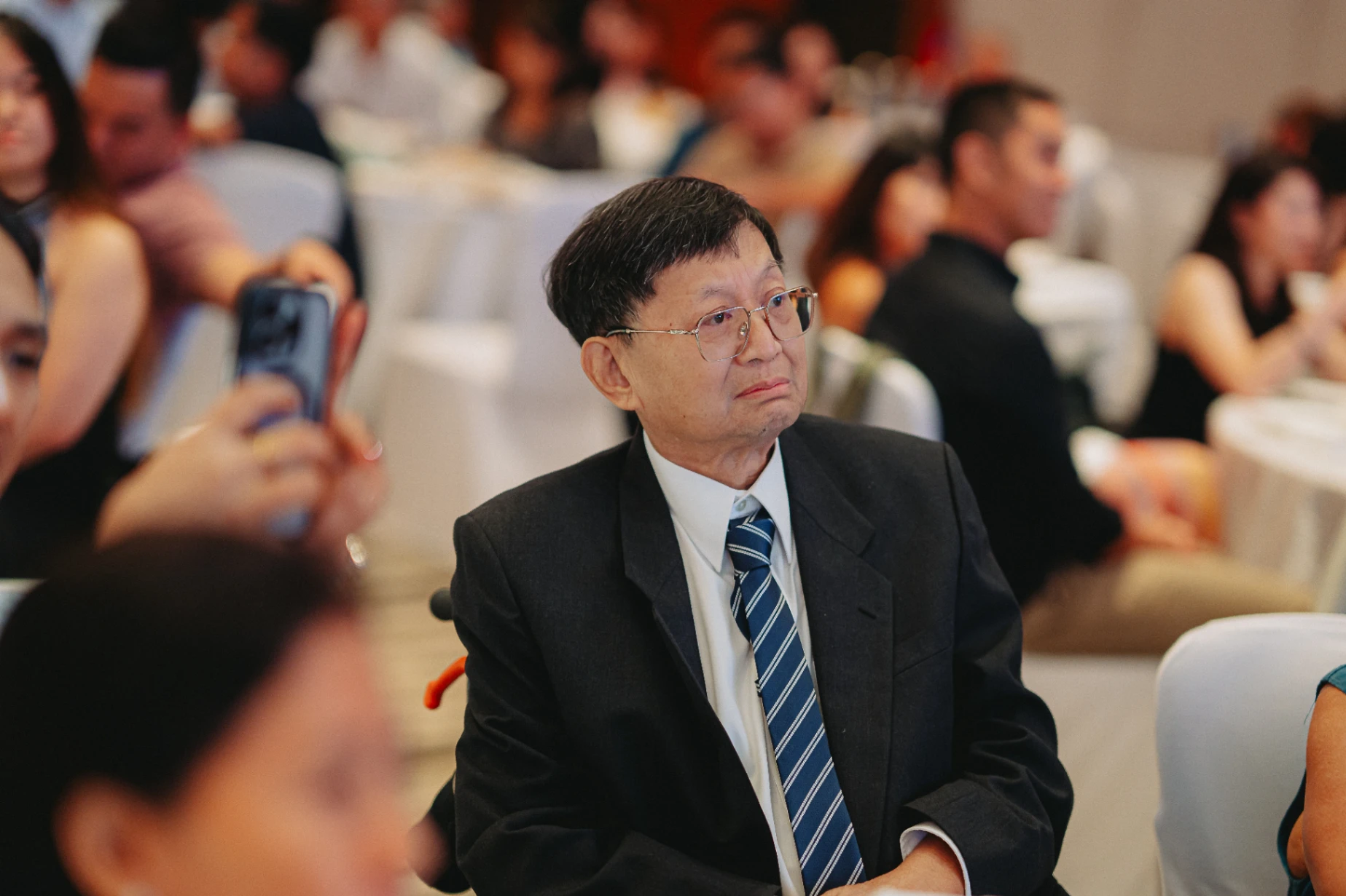 V & J wedding photo 181