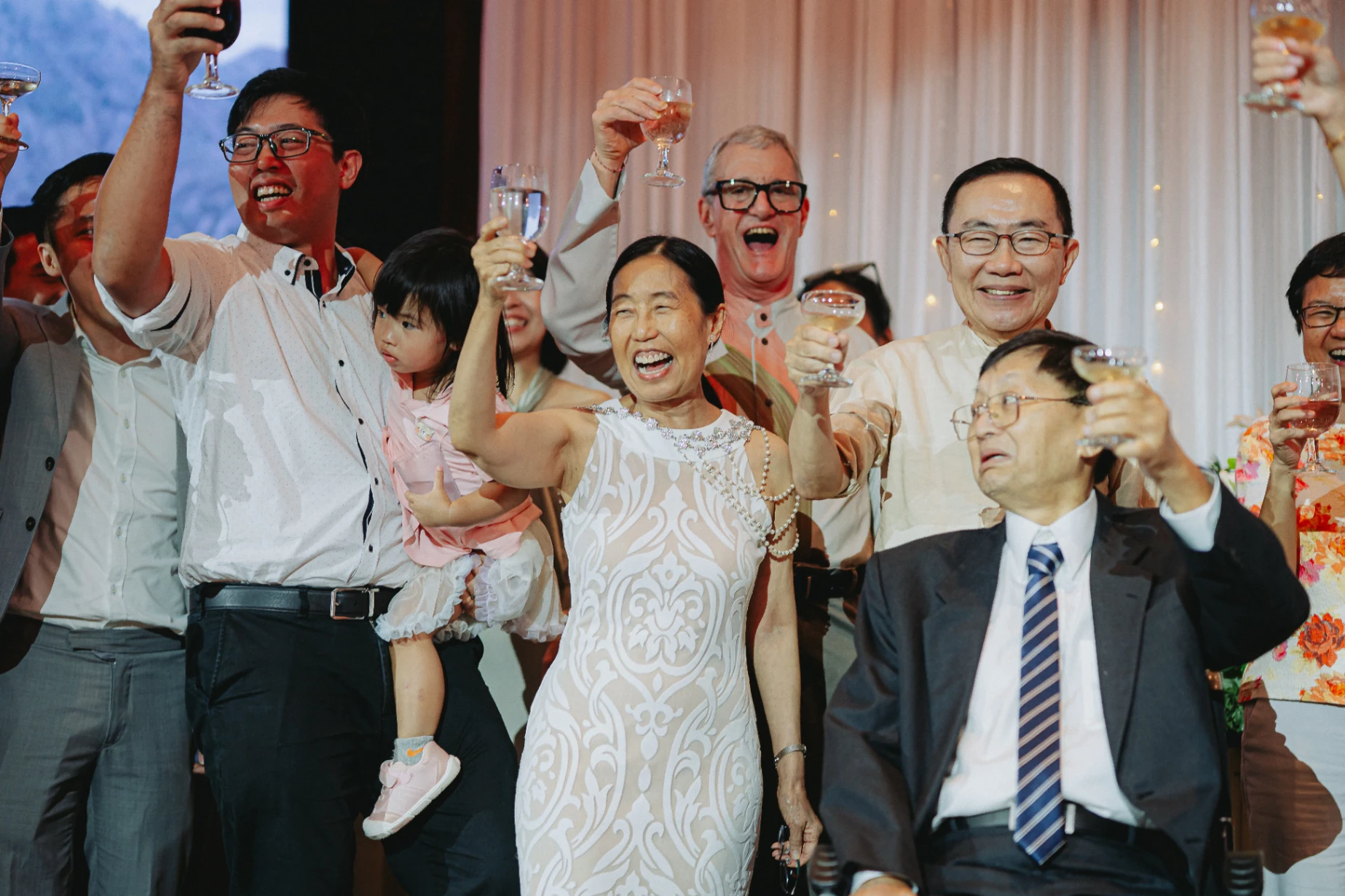 V & J wedding photo 177