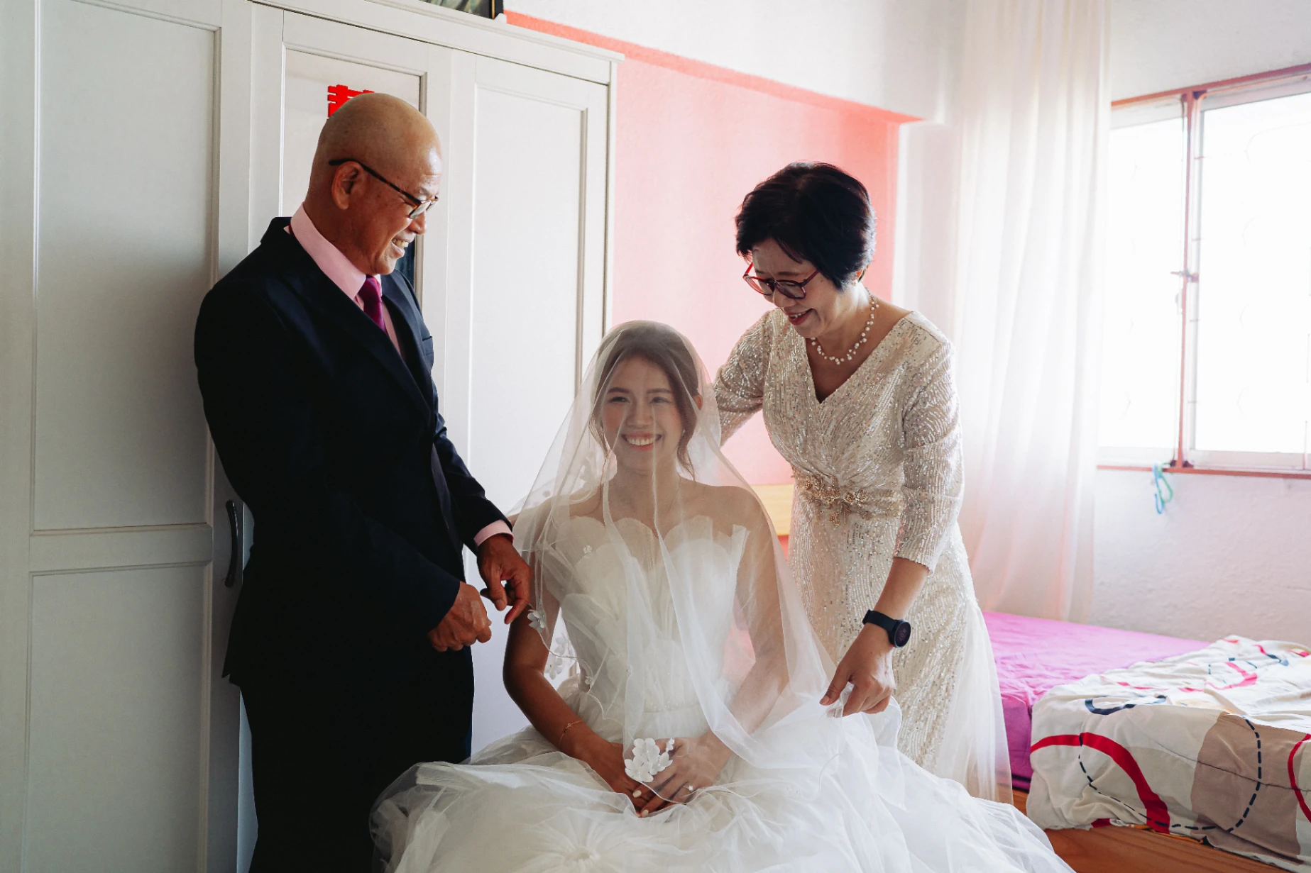 H & R wedding photo 8