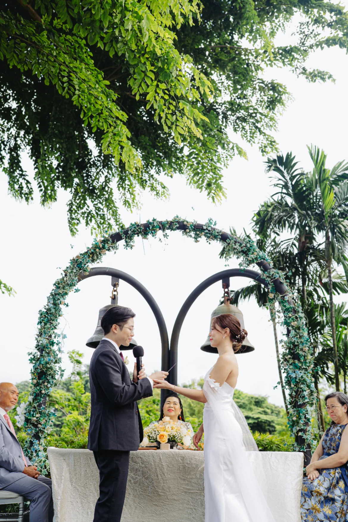 J & D wedding photo 27