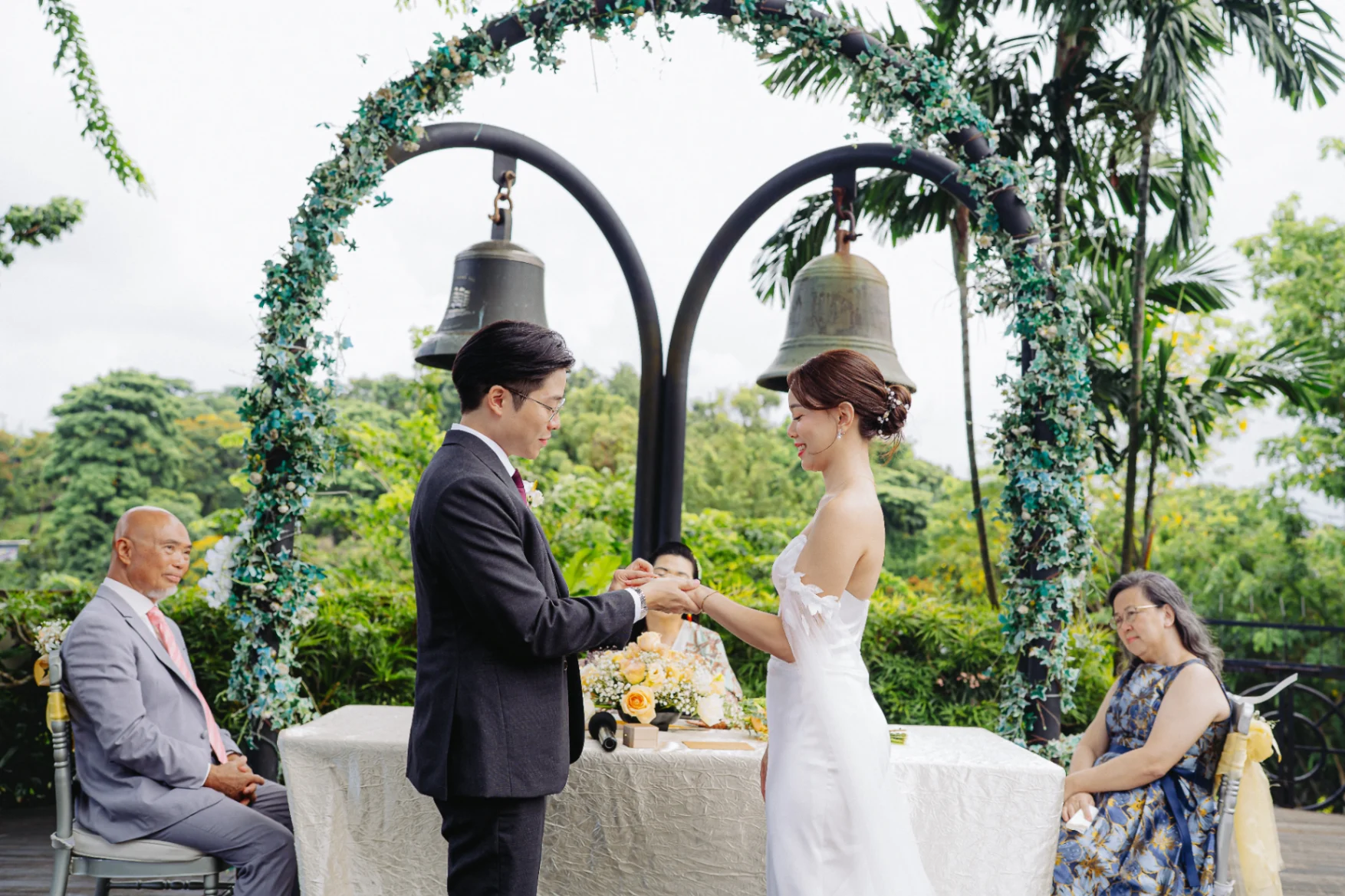 J & D wedding photo 28