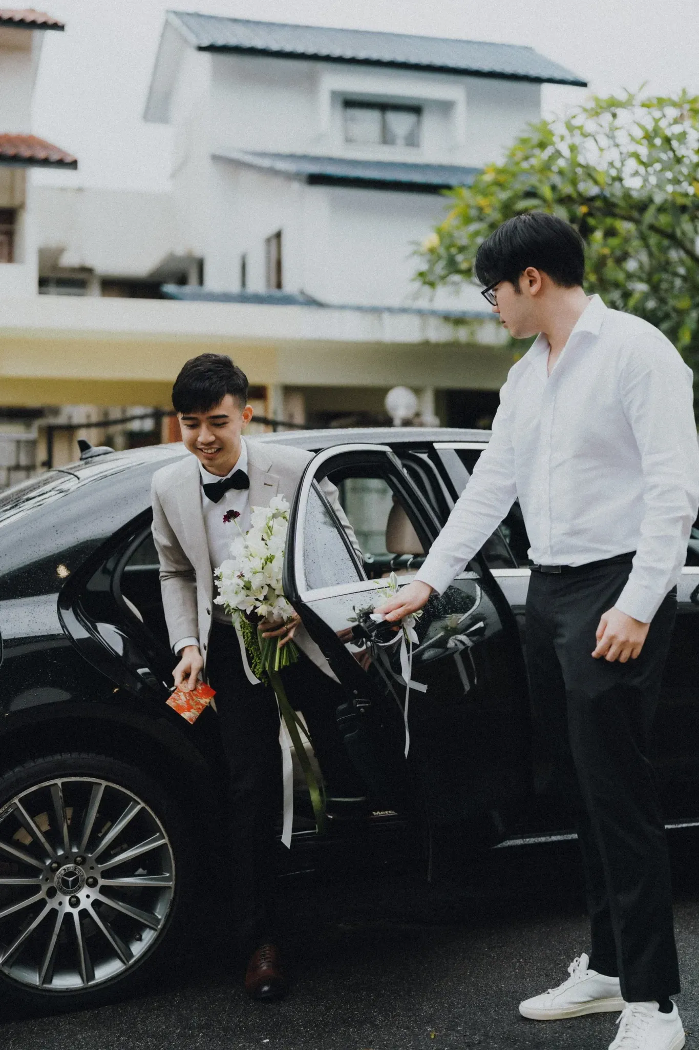 Y & R wedding photo 13