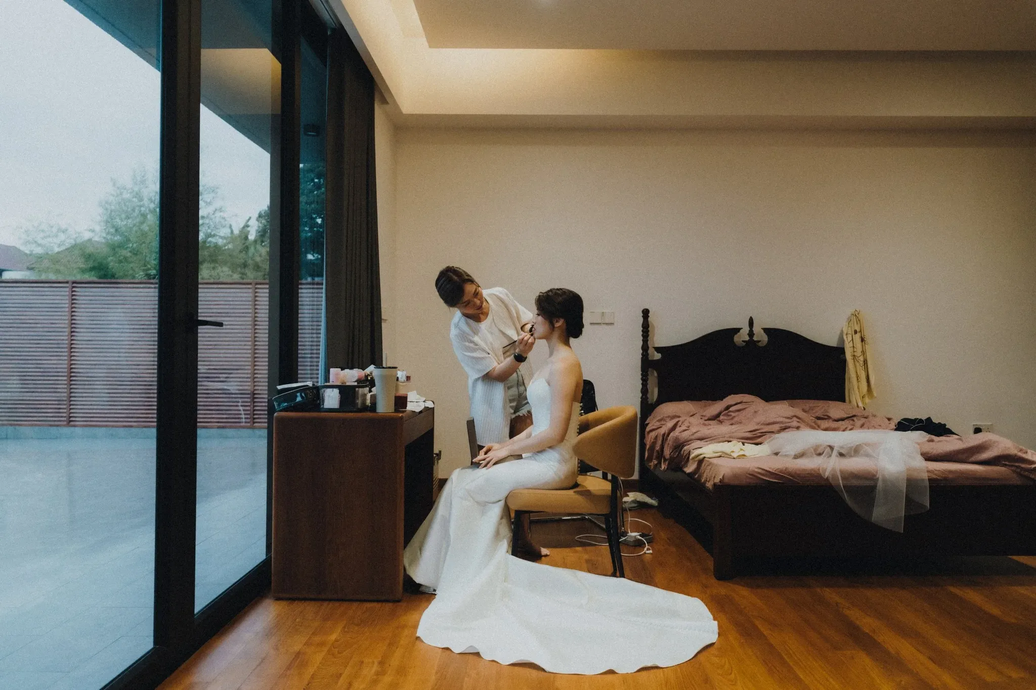 Y & R wedding photo 2