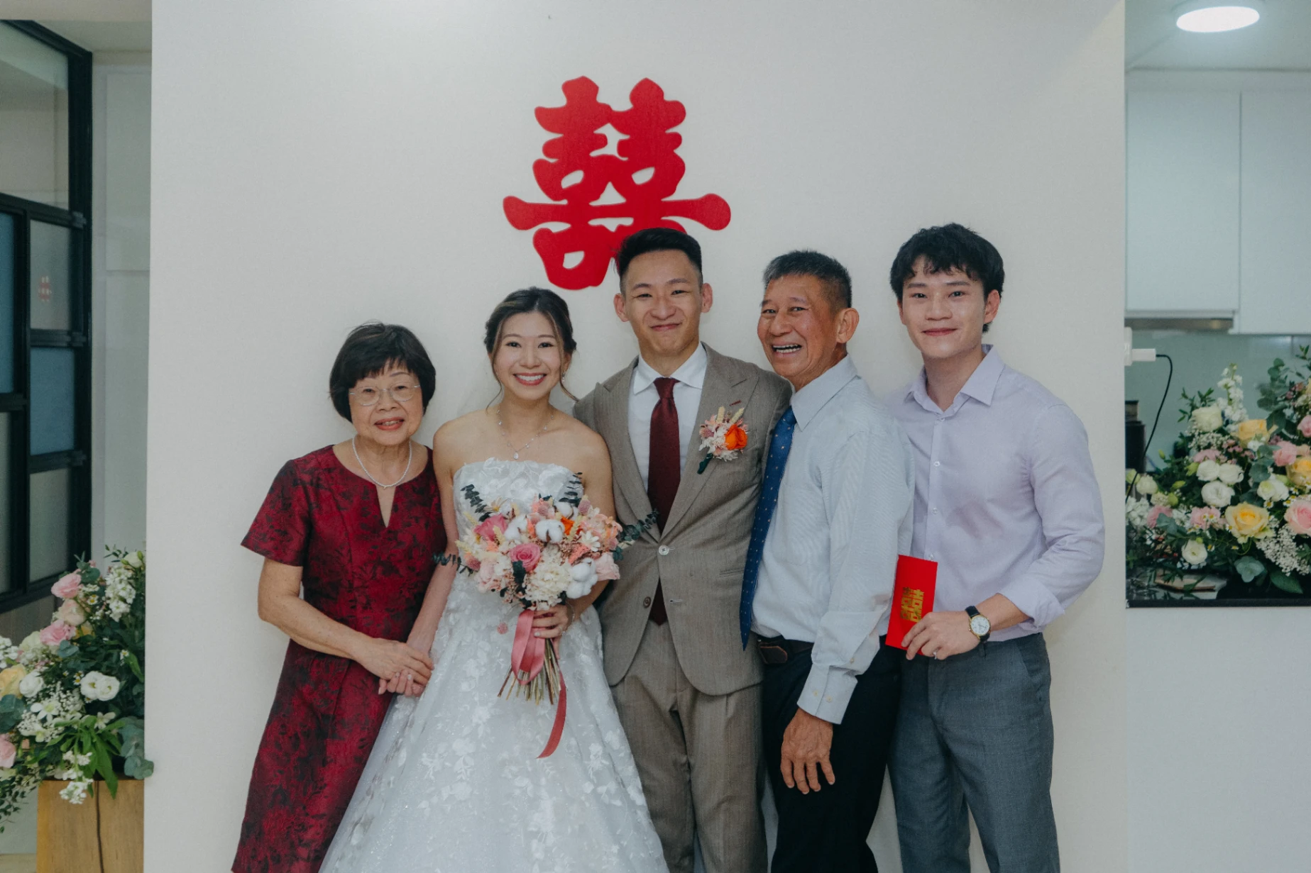 A & XY wedding photo 28