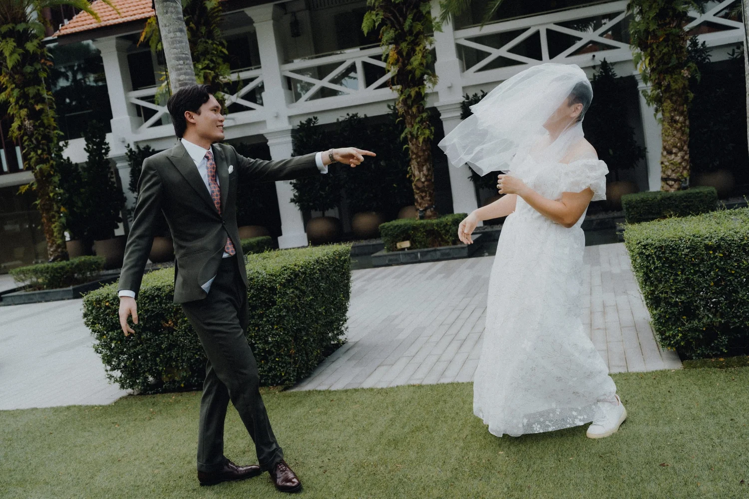 M + J wedding photo 15