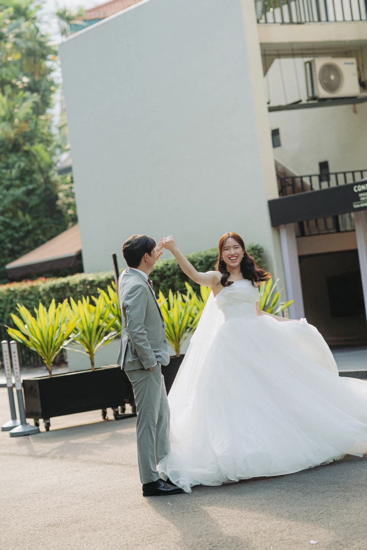 L & S wedding photo 158