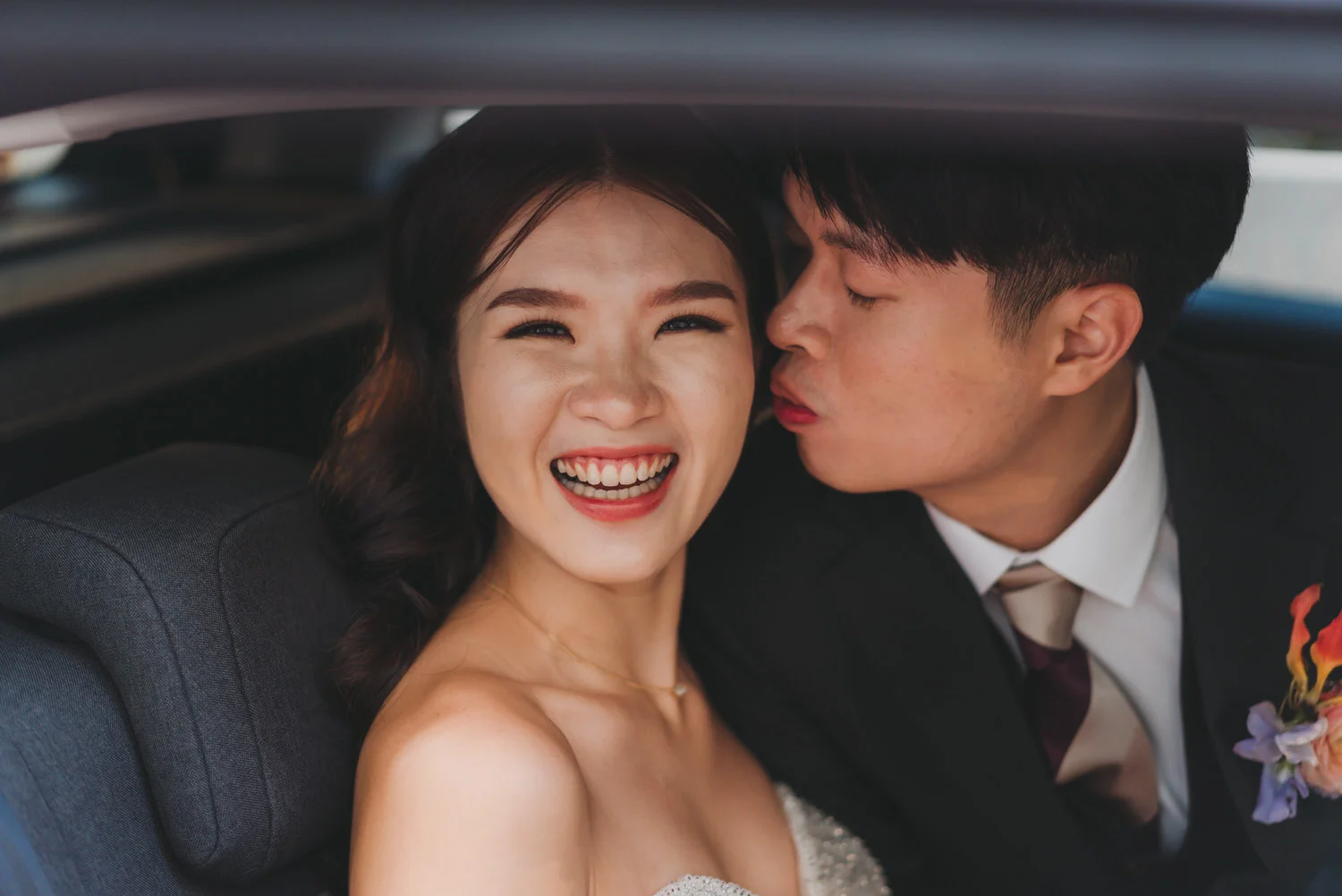 N & X wedding photo 28