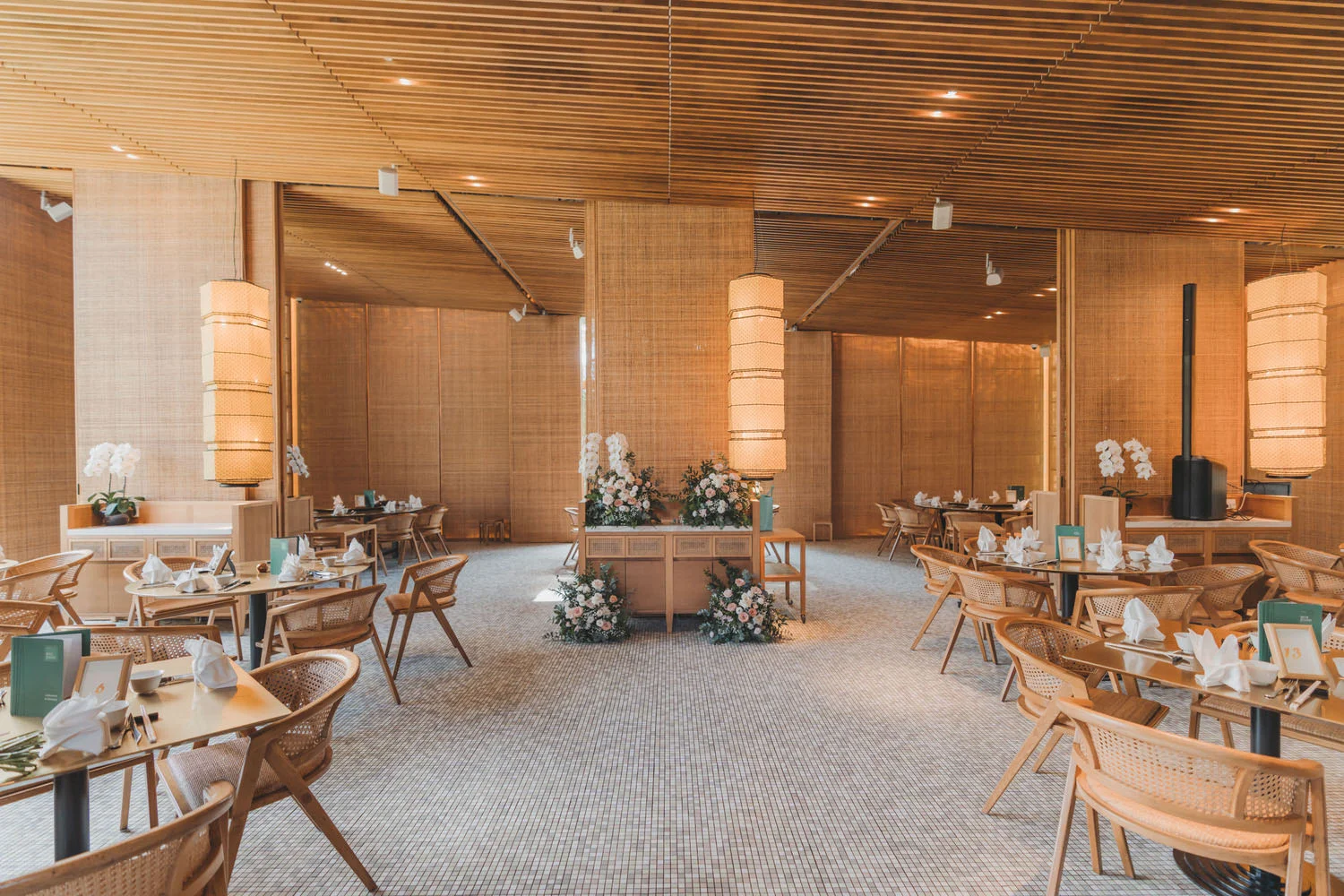 Z & W wedding photo 14