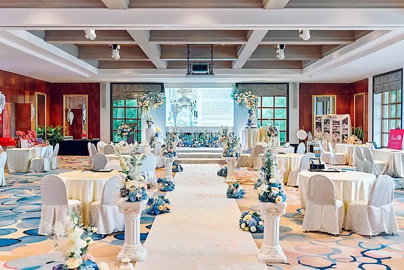 Straits Ballroom - Photo 1