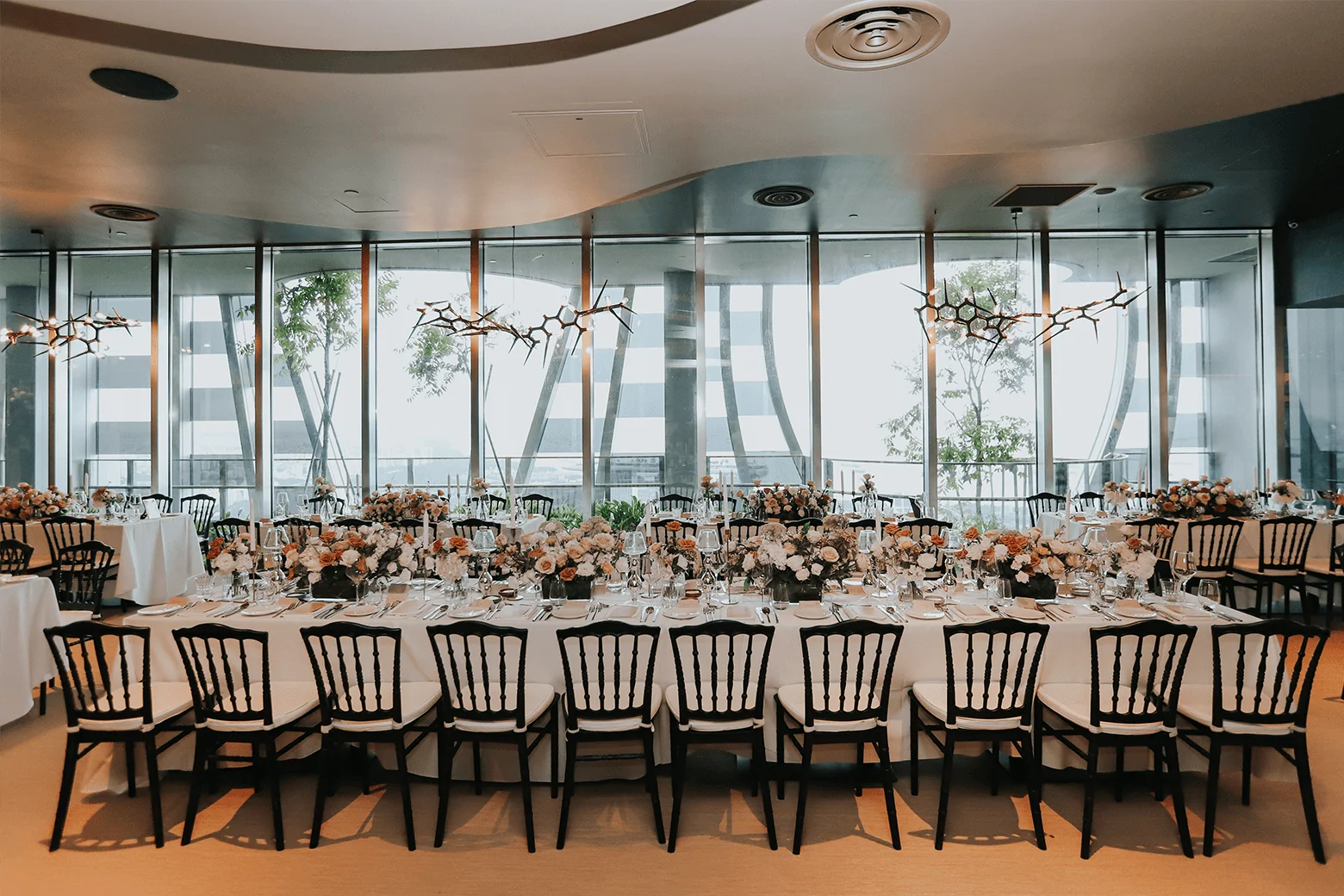 Karla & Oumi Restaurant - Photo 6