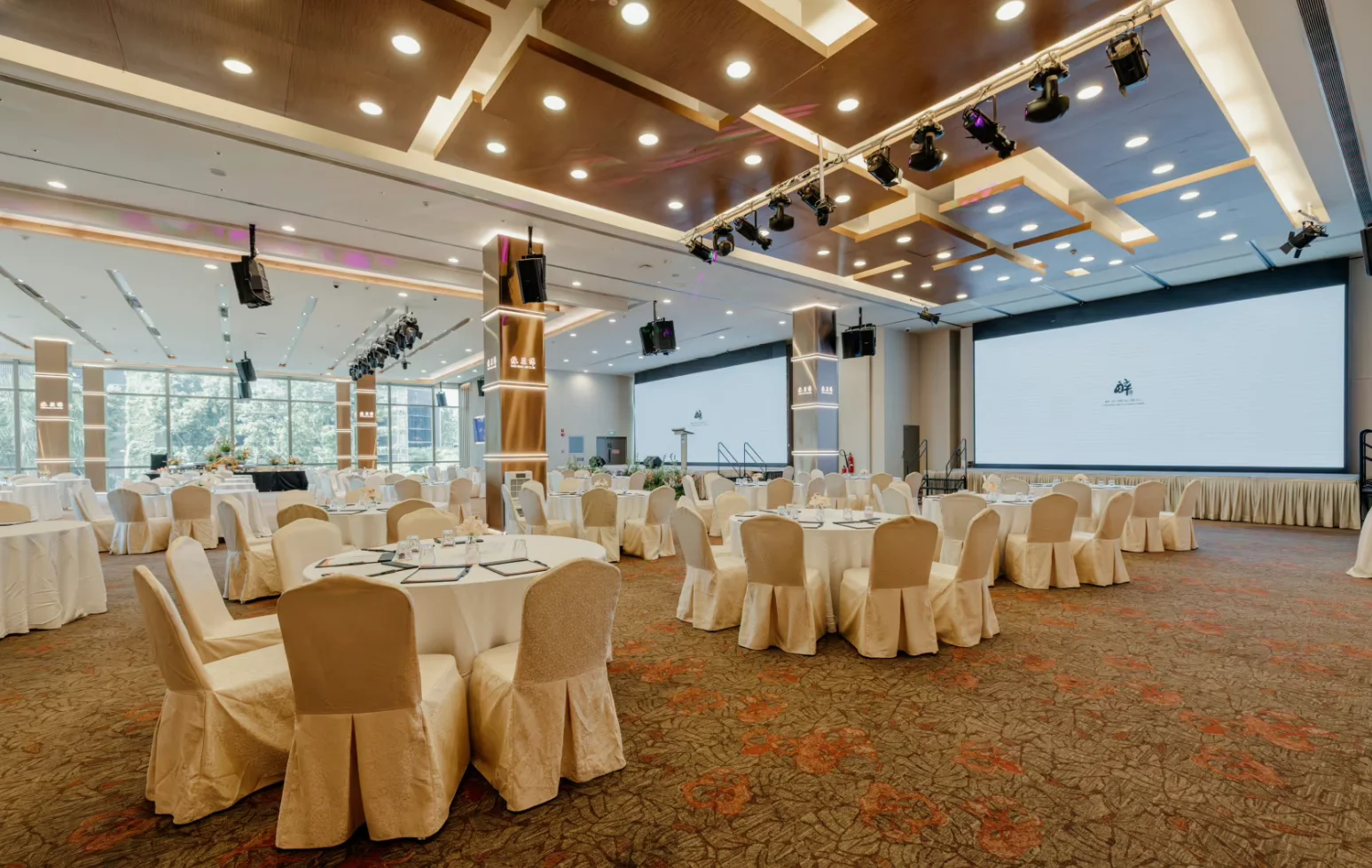 Hall A & B - Photo 6