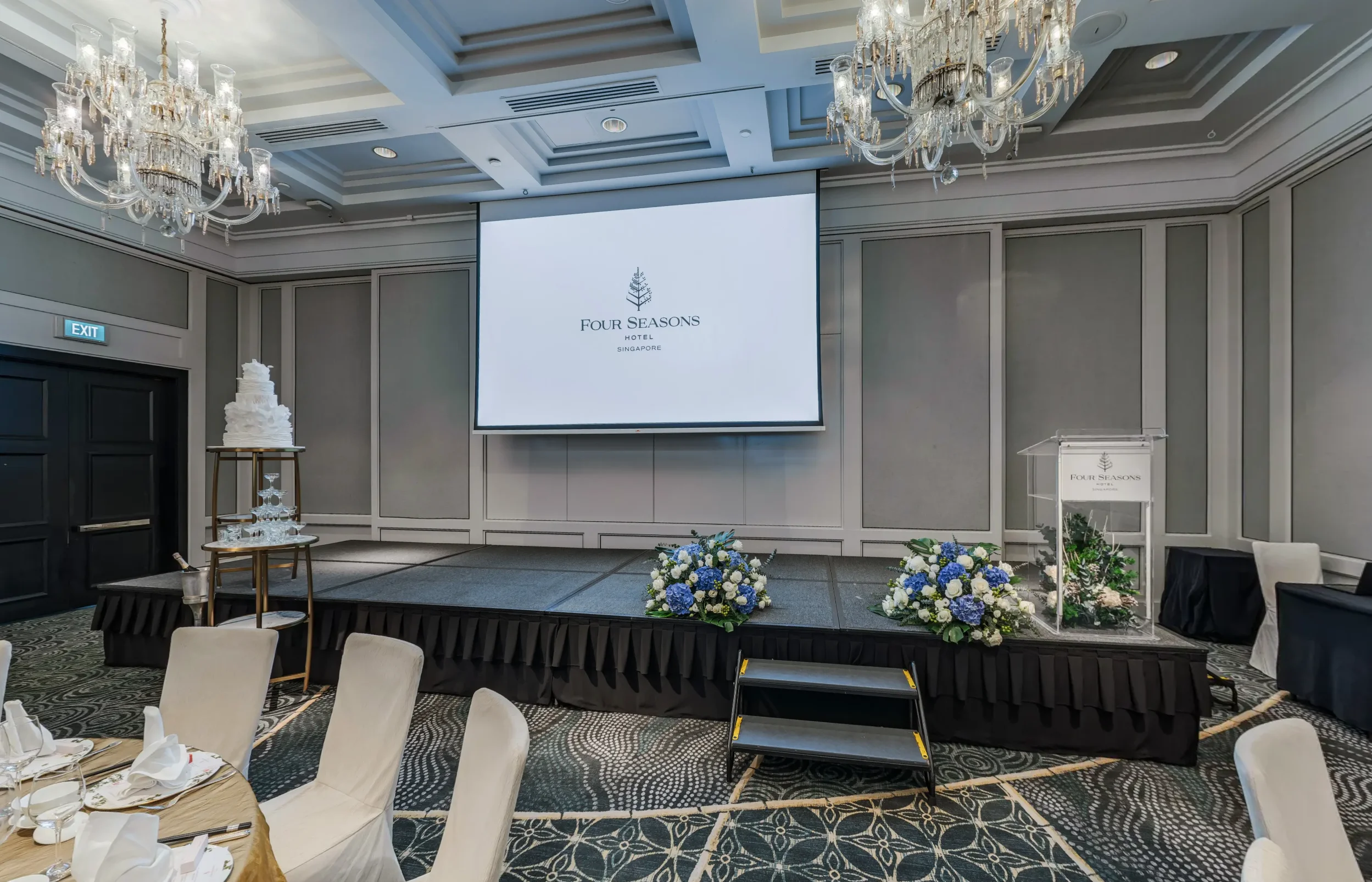 Crescent Ballroom - Photo 2