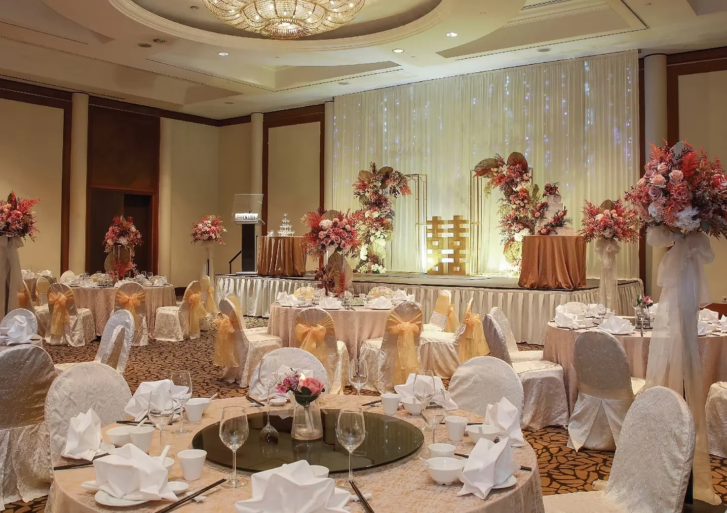 Venus Grand - Photo 1