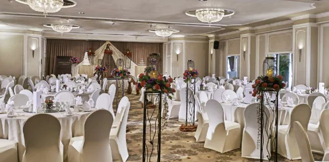 Tudor Ballroom - Photo 5