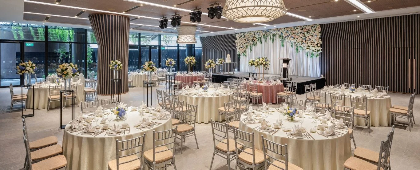 The Commune - Photo 1