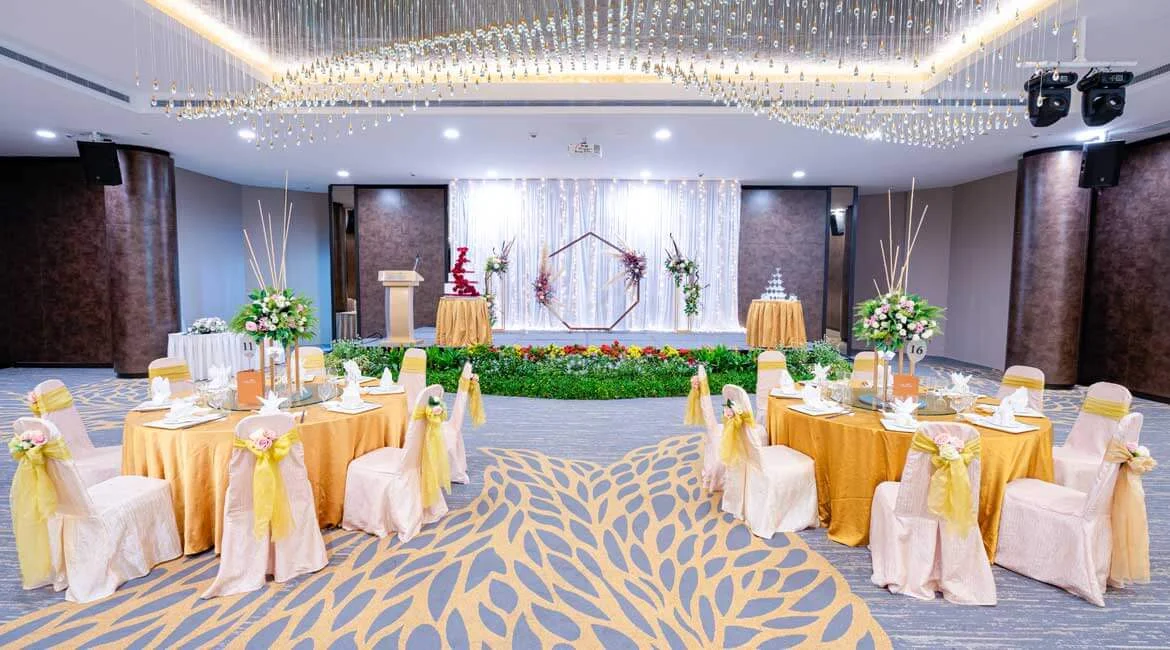 Carnation Room - Photo 2