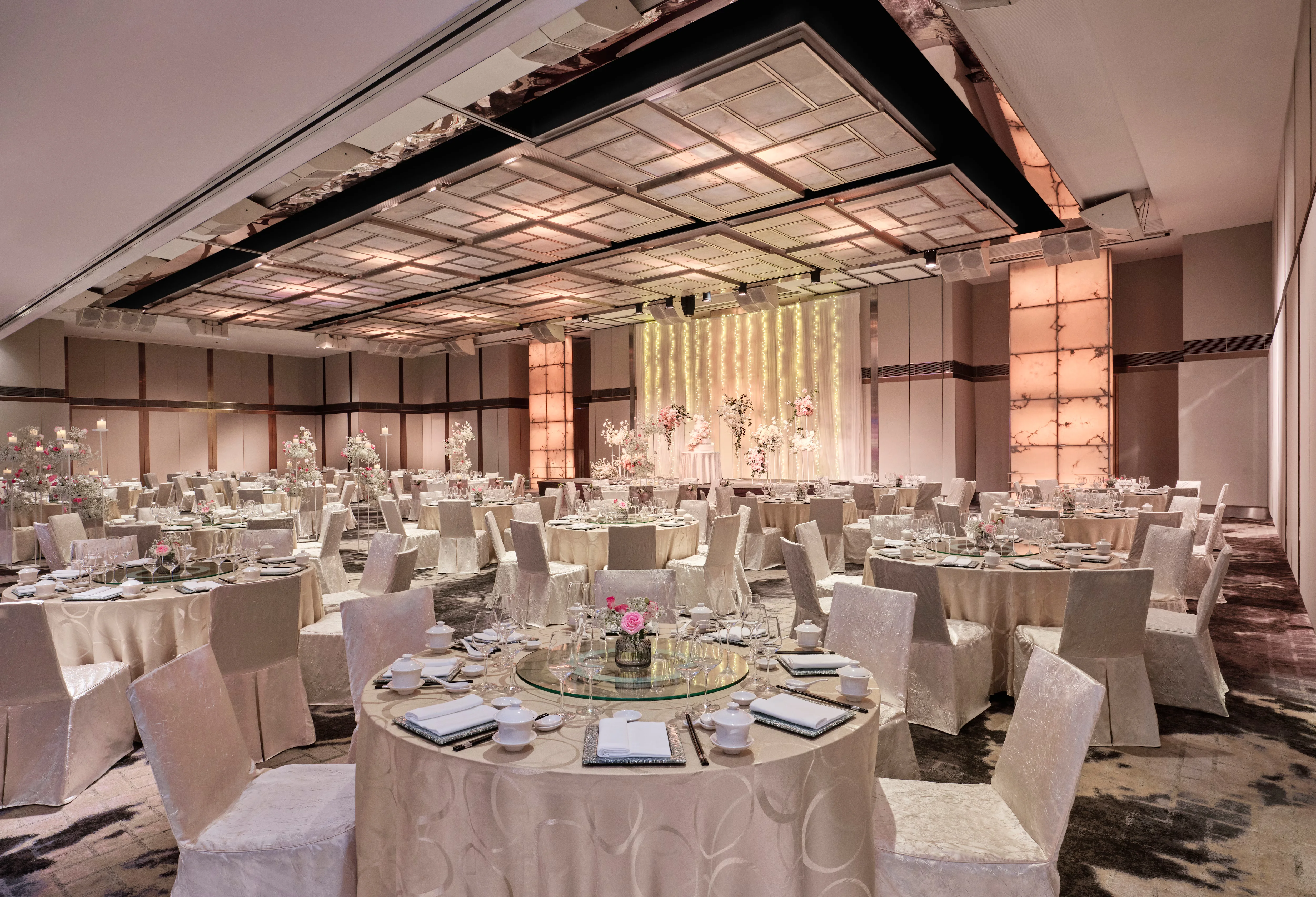 Grand Ballroom - Photo 2