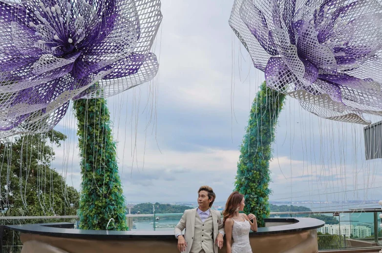 Dusk & The Mirabilis Bar - Photo 3