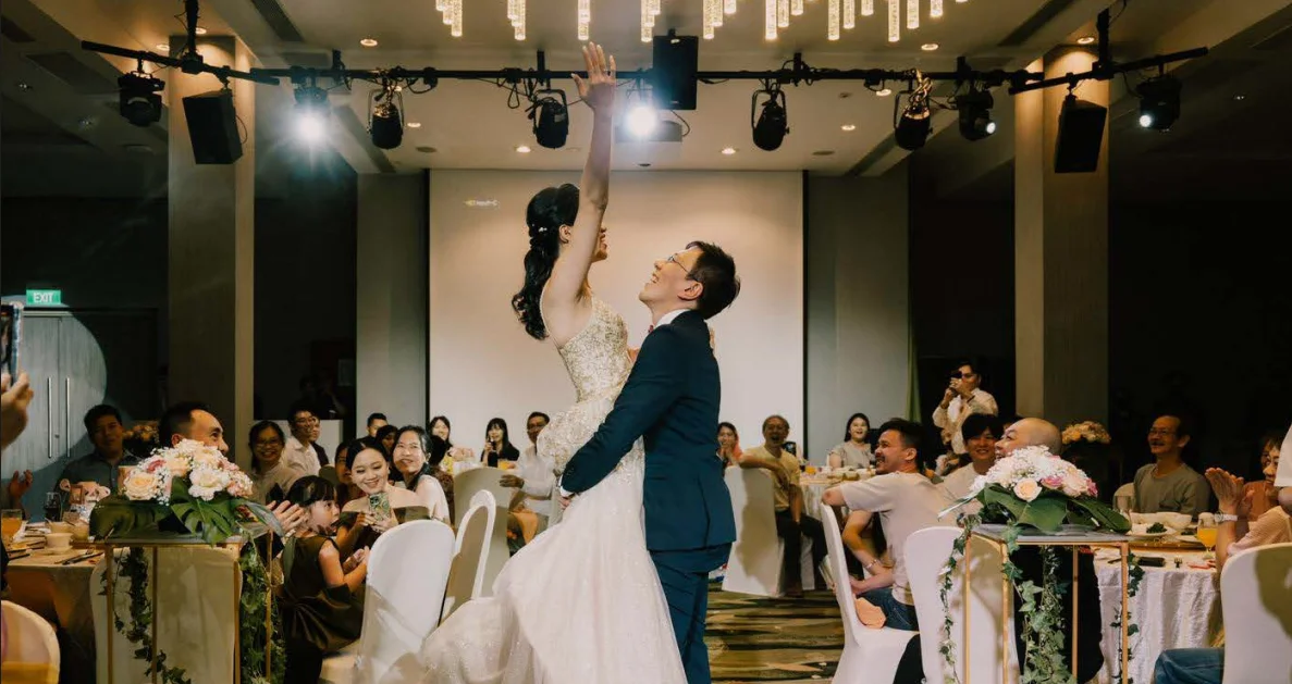 The Ballroom - Photo 3