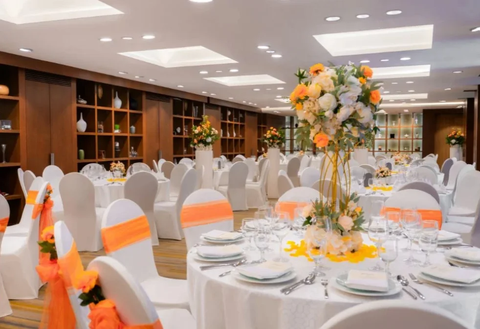 Courtyard Room + Fountain Foyer - Photo 4