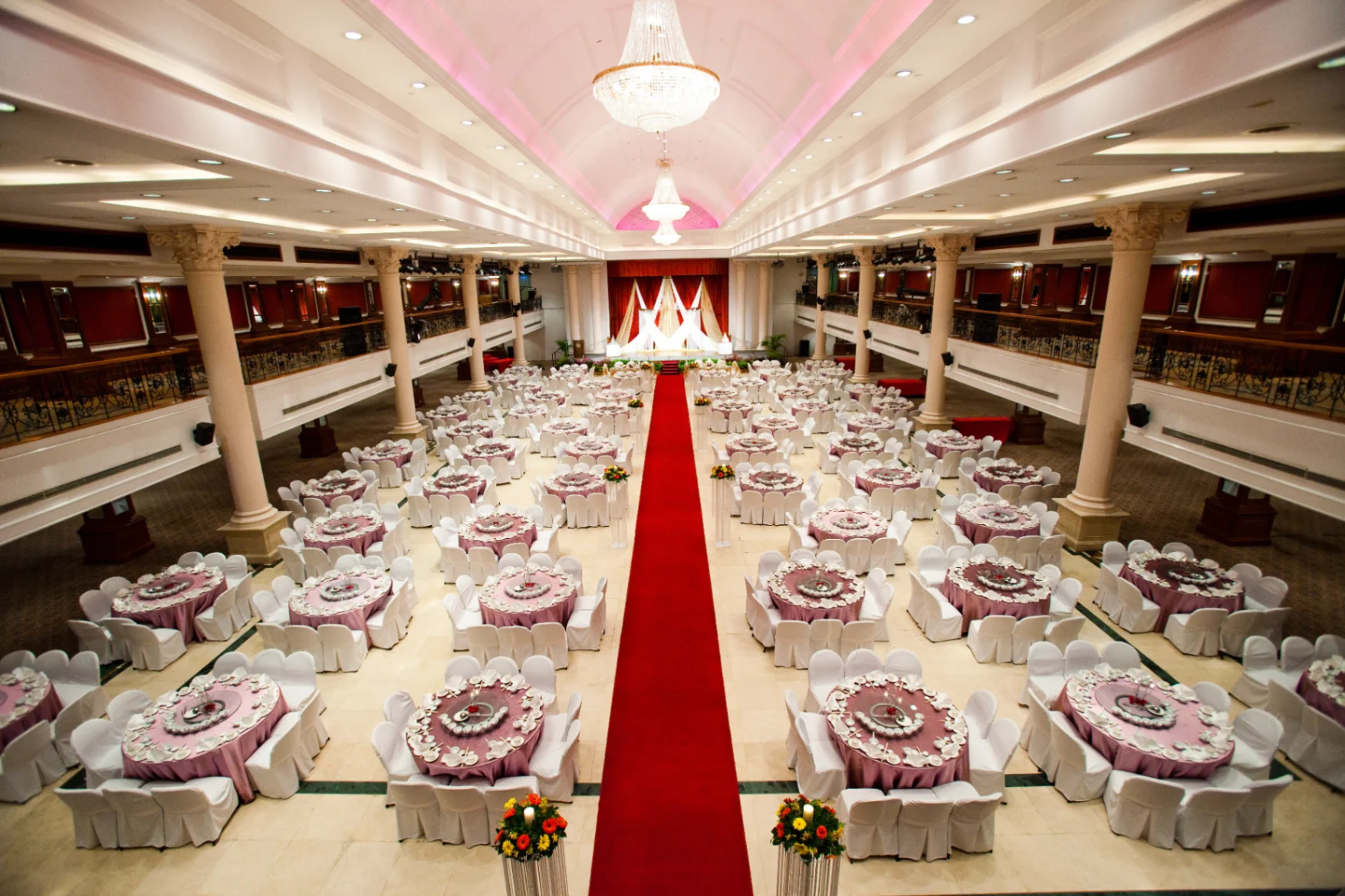 Grand Ballroom - Photo 1