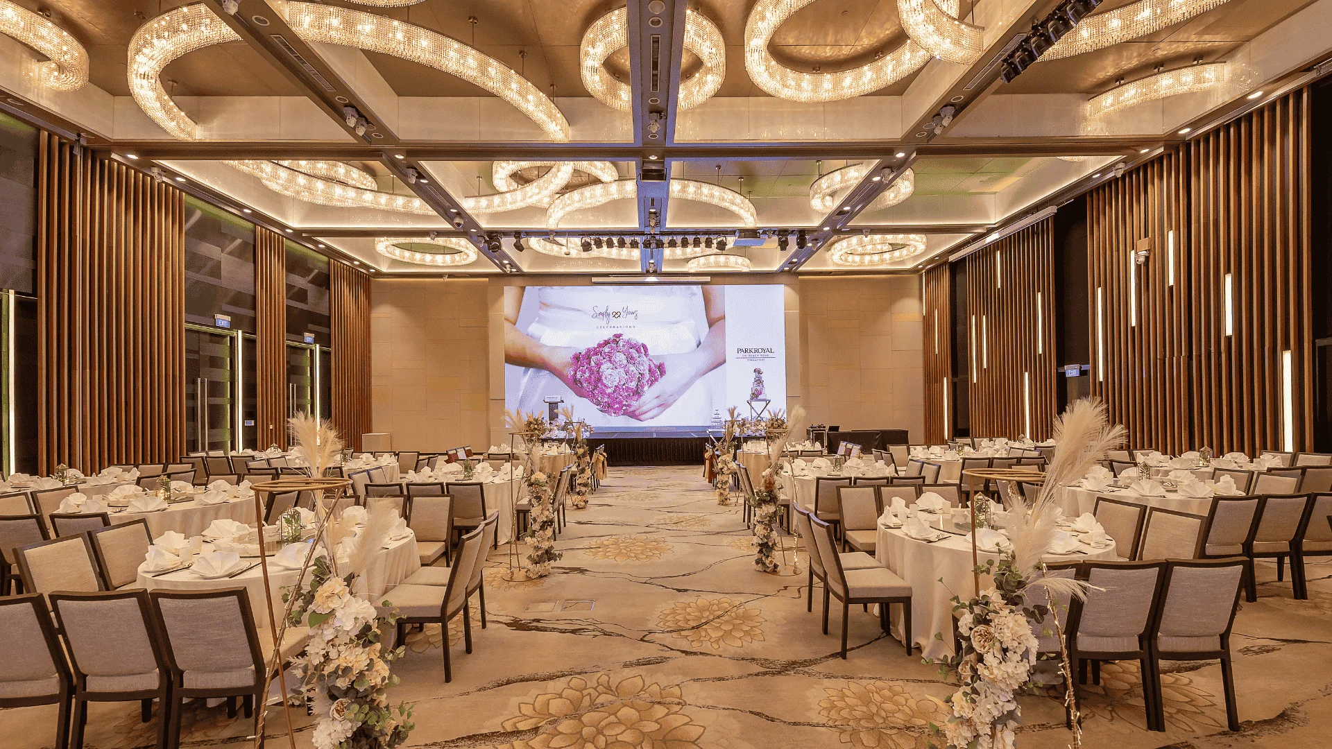 Grand Ballroom - Photo 1